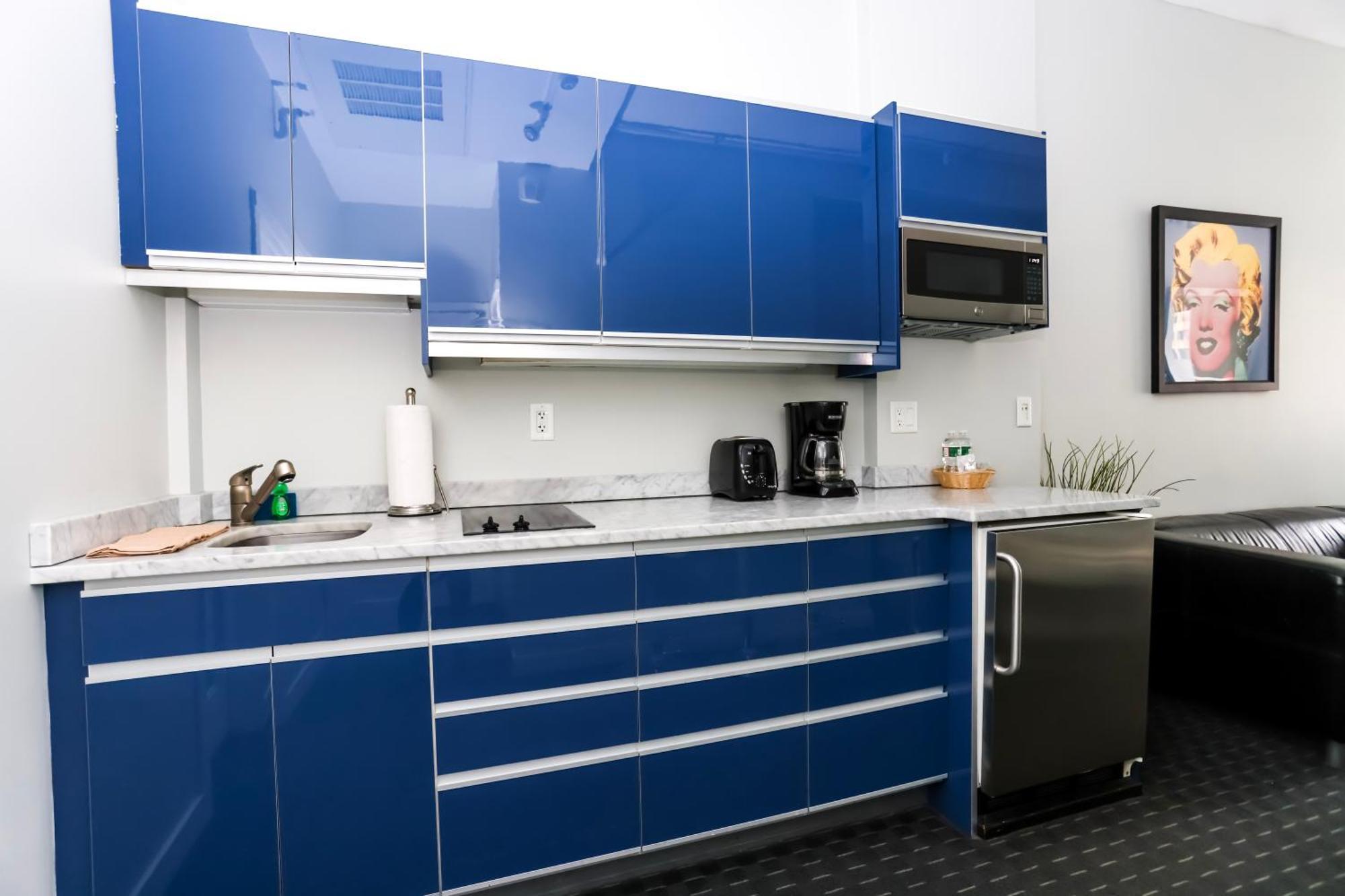 Stylish Studio On Newbury St #3 Бостон Экстерьер фото